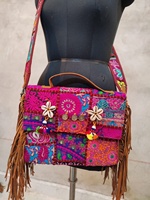 Pochette brodée indienne en patchwork, faite à la main, en tissu, pour soirée, mariage, fête, cadeau pour femme, idéale pour les fêtes et les événements.