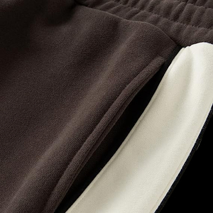 Pantalon de survêtement évasé ample en toile légère et très élastique pour homme, style streetwear, mélange polyester/coton, couleurs personnalisées, imperméable - Product Image 2