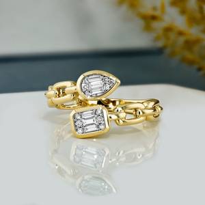Anillo de compromiso de oro macizo chapado en rodio con diamante natural Toi Et Moi de 0.22 ct, engaste de doble punta y banda cruzada de eslabones cubanos - Product Image 2