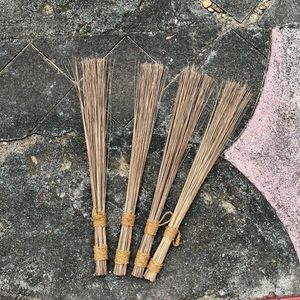 Palitos de Coco Secos 100% Naturales |   Material Ecológico para la Fabricación de Escobas al por Mayor en Vietnam - Product Image 5