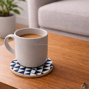 Sous-verres en résine époxy AG Elements, design géométrique bleu, diamètre 100 mm, résistants à la chaleur, écologiques, antidérapants, pour table basse - Product Image 4