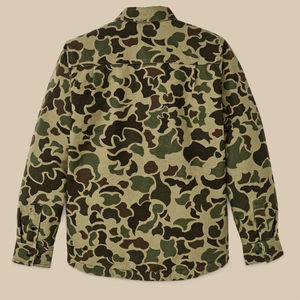 Chaqueta de camuflaje para hombre, estilo cazador de patos, con botones en la parte delantera, bolsillos dobles en el pecho y forro acolchado cálido, duradera, para actividades al aire libre. - Product Image 5