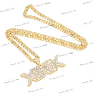 จี้ตัวอักษรชุบโรเดียมเงินแท้ ประดับเพชรโมอิสซาไนต์ทรงเหลี่ยมเจียระไน ดีไซน์หรูหราเรียบง่าย เหมาะสำหรับงานปาร์ตี้ เงินแท้ 925 - Product Image 4