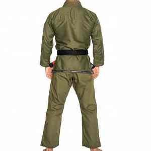 Uniforme Profesional de Judo y Karate de Tela Resistente con Costuras Reforzadas y Doble Costura para Artes Marciales de Nivel Profesional - Product Image 3