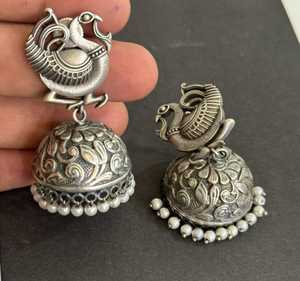 Pendientes de tuerca oxidados de plata alemana de estudio de moda OM para niñas, ropa de fiesta informal de estilo clásico ligero hecha a mano a granel - Product Image 5