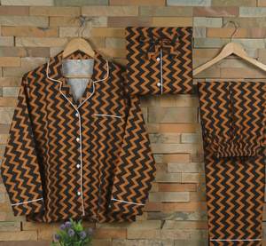 ชุดนอนผ้าฝ้ายแท้พิมพ์ลายด้วยมือสำหรับฤดูร้อน สวมใส่สบายสำหรับผู้หญิง จำหน่ายส่งจากอินเดีย - Product Image 6