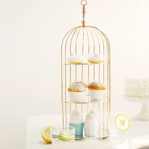 Elegante Soporte para Postres de Metal Dorado Clásico con Decoración Floral para Celebraciones de Cumpleaños, Bodas y Aniversarios - Product Image 1