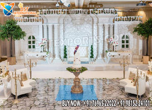 Mandap de mariage style Rajwada Bollywood avec scène intégrée, Grand Dôme Doré, Mandap de mariage design en fibre de verre, Scène de mariage Royaume-Uni - Product Image 6