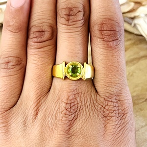 New Arrival Boho Peridot <b>Ring</b> Minimalist Brass Gemstone Women 18k Gold Plated <b>Dainty</b> Statement Band <b>Ring</b> for Wholesale/OEM/ODM - Product Image 3