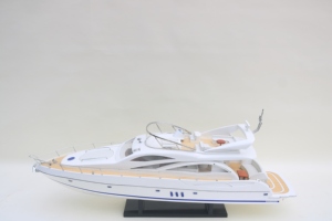 เรือยอชท์ไม้จำลอง Sunseeker Manhattan 60 รุ่นแฮนด์เมด - แบบจำลองเรือยอชท์หรูหราพร้อมฟลายบริดจ์ สำหรับตกแต่งบ้านและสำนักงาน - Product Image 1
