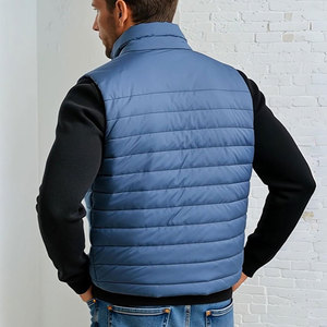 Gilet matelassé pour homme de haute qualité avec coutures durables et coupe confortable, idéal pour la superposition hivernale, service OEM - Product Image 6