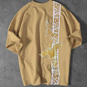 T-shirt ample en maille respirante à col en V pour homme, style streetwear, imprimé par sublimation, écologique, décontracté, uni, délavé - Product Image 6