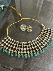 Conjunto de collar nupcial Kundan de calidad premium, diseño elegante, ligero y cómodo, conjunto de collar tradicional indio. - Product Image 1