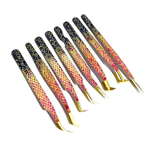 Pince à cils en acier inoxydable personnalisable avec logo, couleur au choix, nouvelle collection 2026, best-seller, fabriquée au Pakistan - Product Image 2