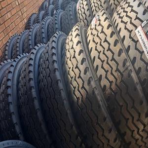 Achetez des pneus de camion de haute qualité 315/80R22.5, parfaits pour les transportations lourdes, pneus de qualité supérieure, livraison rapide disponible - Product Image 2