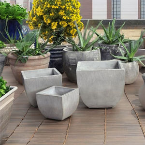 Ensemble de 3 pots en béton traditionnels de luxe gris antique, utilisation au sol, jardin, base conique, meilleure stabilité au vent, pots à fleurs écologiques - Product Image 3