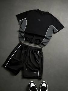 Men's 2026 Gradient T-Shirt And Shorts <b>Set</b> Crew Neck Street Style Breathable Polyester Spandex Summer Wear - Product Image 2