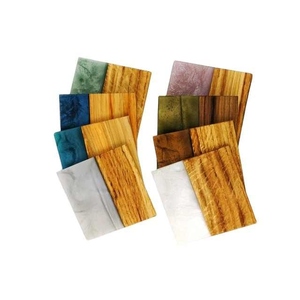 Sous-verres en bois et résine faits à la main de luxe |   Sous-verres contemporains en bois écologiques, résistants à la chaleur et antidérapants pour tasses à café - Product Image 1