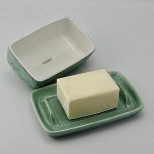 Mantequillera Artesanal en Forma de Domo con Tapa de Perilla Lisa, Acabado Rústico Glaseado, Plato Redondo para Servir, Elegante Almacenamiento de Mantequilla para Cocina - Product Image 3