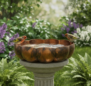 อ่างน้ำนกทองแดงตีลายทำมือ พร้อมเสาโลหะ สำหรับตกแต่งสวน สนามหญ้า ลานบ้าน - Product Image 1