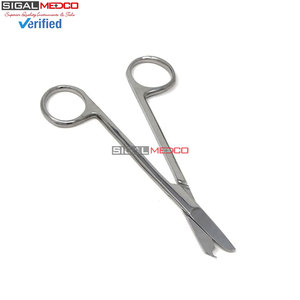 กรรไกรตัดไหมเย็บแผลแบบใช้มือ ขนาด 3.5" 4.5" 5.5" คุณภาพพรีเมียม สแตนเลสสตีล ดีไซน์ตะขออย่างประณีต ปลอดภัยสำหรับการถอดไหมเย็บแผล ได้รับมาตรฐาน CE ทางการแพทย์ - Product Image 3