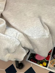 Sudaderas con media cremallera para mujer con logo personalizado, sudaderas con capucha y cremallera corta sin estampado - Product Image 4