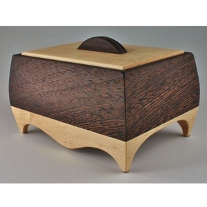 Caja de Joyería de Madera Maciza Bicolor Hecha a Mano de Lujo, Estuche para Recuerdos de Wenge y Arce, Organizador de Escritorio con Base Arqueada para Hombres y Mujeres - Product Image 1