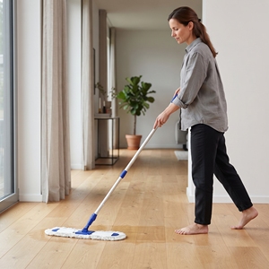 Mopa de limpieza de algodón de alta resistencia y durabilidad, con mango extensible y sistema de escurrido automático con placa de aluminio, venta al por mayor de fábrica - Product Image 1