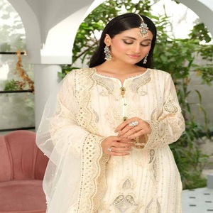 Venta al por mayor: Conjunto de 3 piezas de Salwar Kameez de chifón de viscosa bordado de la marca Wijdan para mujer, ropa india de fiesta, sin arrugas, étnica y moderna. - Product Image 3