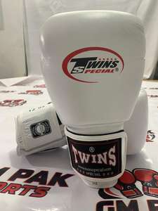 Guantes de Boxeo Blancos Twins para Muay Thai, Sparring, Entrenamiento, MMA y Kickboxing - Product Image 2
