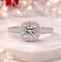 Nouvelle bague de fiançailles de luxe haut de gamme en argent sterling plaqué or, ornée de diamants synthétiques cultivés en laboratoire, best-seller
