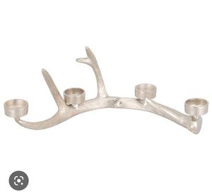 Candelabro de Metal con Diseño Moderno de Astas de Ciervo, Niquelado, para Decoración de Mesa en el Hogar y la Temporada Navideña - Product Image 1