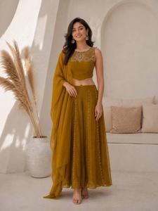 Traje Salwar para boda con dupatta, ropa étnica disponible a precio de mayorista de proveedor indio. - Product Image 1