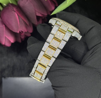Reloj de Lujo con Cristal de Cuarzo y Moissanita VVS Helada de 40 mm, Estilo Antiguo y Ejecutivo, con Correa de Oro Amarillo de 20 mm |   Probador de Diamantes