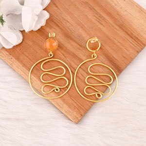 Boucles d'oreilles en citrine hydro gemme serties clos, faites à la main, en laiton plaqué or, bijoux Shilpi Impex pour femmes, lot de 10 paires en gros - Product Image 5