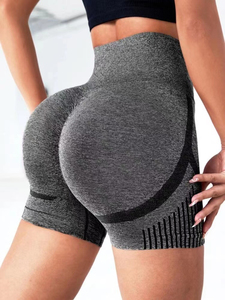 Shorts de yoga sans couture à taille haute pour femmes, avec compression et effet push-up, doux pour l'entraînement et la gym - Product Image 5