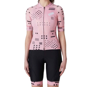 Conjuntos de Uniformes de Ciclismo Personalizados de Solid Traders, Transpirables, Resistentes al Viento, Reversibles, Antibacterianos, con Pantalones Cortos Acolchados y Jersey de Manga Corta con Logotipo - Product Image 1