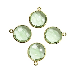 Pendentif simple caution améthyste verte vintage avec lunette en plaqué or Liens de pièce de naissance de février Résultats de bijoux - Product Image 1