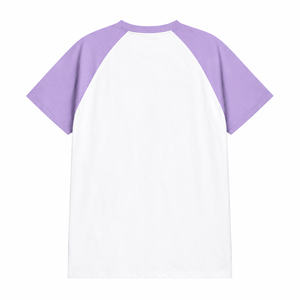 Camiseta de manga raglán blanca y morada para hombre, cuello redondo, manga corta, diseño casual, corte regular, tejido de punto. - Product Image 2