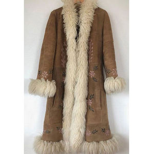 Chaqueta de Motociclista para Mujer, de Cuero Vacuno Genuino, Cuello Camisero, Resistente al Viento, Acabado Lavado, Cierre de Cremallera, Corte Regular, Completa - Product Image 2