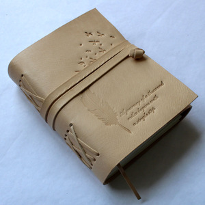 Agenda en cuir A5 personnalisé en gros avec couverture gaufrée, carnet de planification cousu pour étudiants, journal imprimé personnalisé - Product Image 2