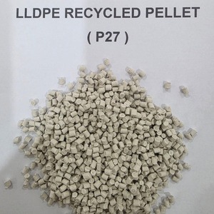 Gránulos Reciclados de LLDPE Gris Cilíndricos Grado Película Soplada Reforzada Origen Indonesia - Product Image 1