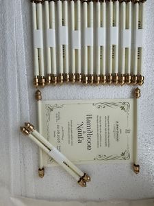 Tarjeta de invitación de boda tipo scroll con extremos dorados, invitación impresa personalizada de estilo real para eventos de lujo - Product Image 3