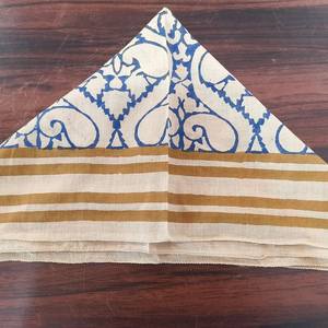 Pañuelo Cuadrado Étnico de Algodón Hecho a Mano Naaz Textile, con Estampado Floral Dibujado a Mano, Juego de Pañuelo para el Cuello, Ideal para el Verano, Suave al Tacto - Product Image 4