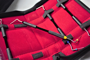 Kit d'instruments chirurgicaux dentaires : Élévateurs luxateurs, Periotomes courbés, Osteotomes, Instruments d'extraction de pointes radiculaires, avec poignée rembourrée noire, Classe I - Product Image 3