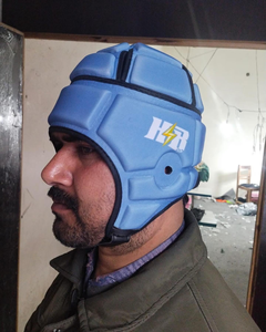 บริการพิมพ์โลโก้ตามสั่ง OEM หมวกกันกระแทกแบบนิ่มสำหรับอเมริกันฟุตบอลและรักบี้  สำหรับฝึกซ้อม 7v7 พร้อมสีที่กำหนดเองได้ - Product Image 1