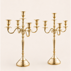 Candelabro Elegante de Metal Dorado de 5 Brazos, Centro de Mesa, Portavelas al por Mayor para Decoración de Bodas, Eventos, Fiestas y Hoteles - Product Image 1