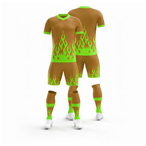 Uniforme de Fútbol Personalizado OEM, Kit de Fútbol por Sublimación |   Tallas para Hombres, Mujeres y Jóvenes |   Ropa Deportiva Ligera de Secado Rápido para Entrenamiento - Product Image 4