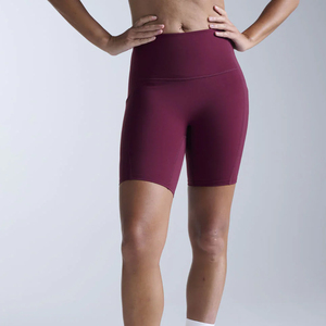 Shorts de yoga confortables et extensibles pour femmes, taille haute, vêtements de sport, tissu à séchage rapide pour la course à pied et un style de vie actif - Product Image 1