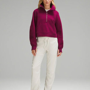 Sudadera con capucha oversize de color liso para mujer con cremallera de un cuarto, bolsillos con insignia bordada, forro polar ecológico de 220 g para otoño - Product Image 3